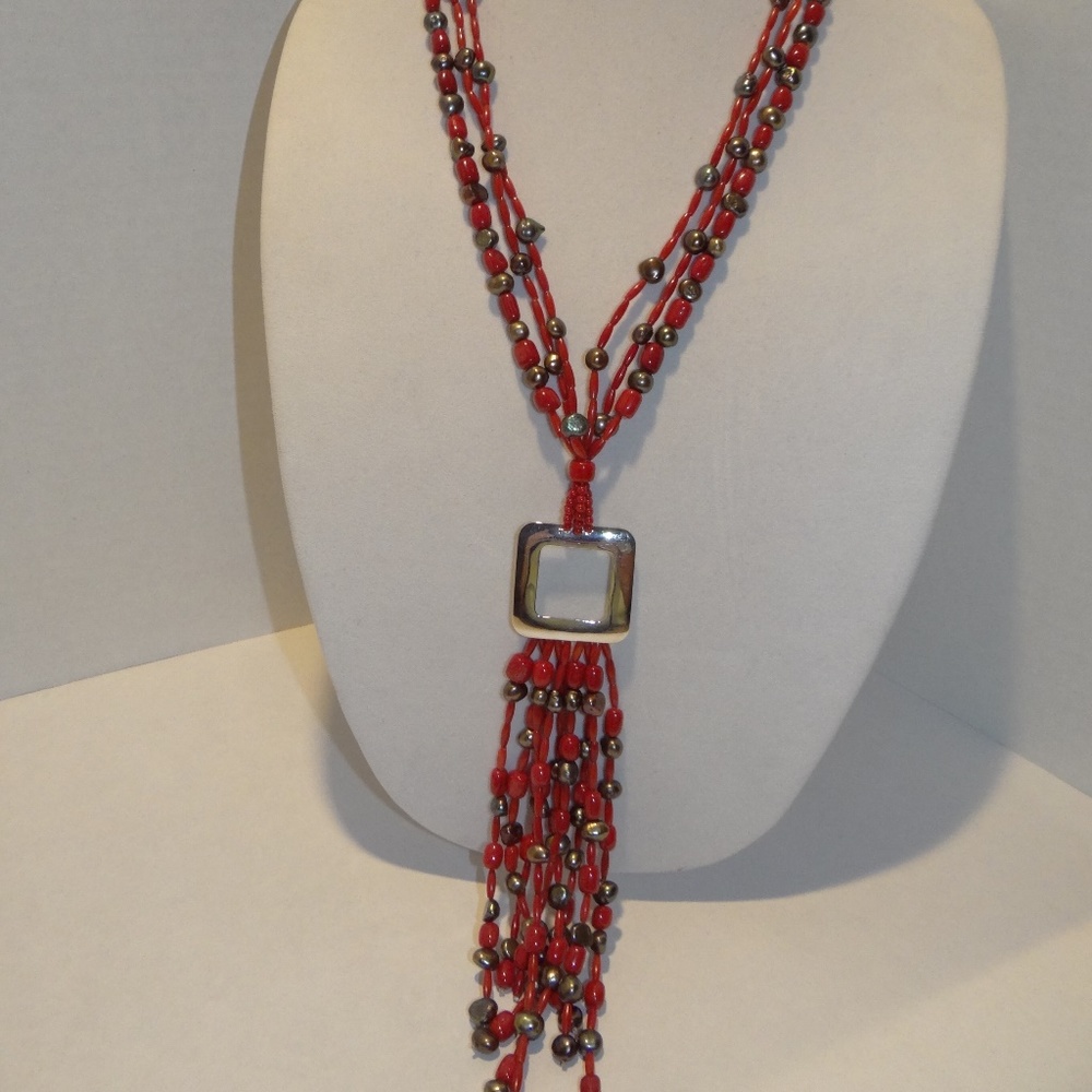 JK 3-Strand Red Coral & Gray Pearl Buckle Necklace